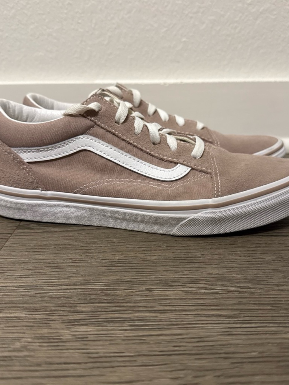 Vans Old Skool Suede Sneakers in Dusty Rose and White